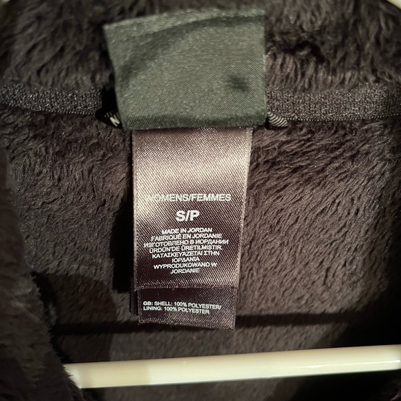 NORTH FACE WOMENS ZIPPER FLEECE JACKET. Small. - Picture 4 of 5